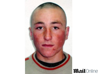 El ar putea fi romanul care a calatorit in trenul de aterizare al avionului