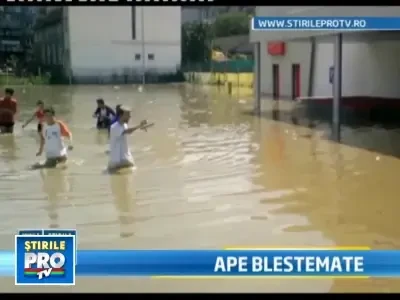 22 de judete sub cod galben