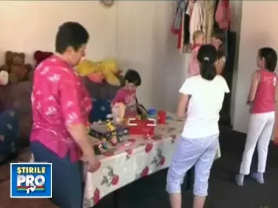 Iau in grija copii de la centrele de plasament pentru a-si mari veniturile