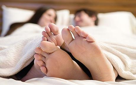 Lipsa somnului poate duce la probleme in viata de cuplu