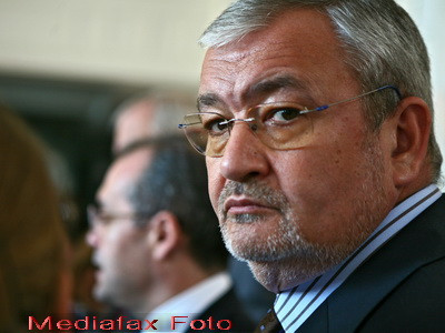 Vladescu anunta sfarsitul cotei unice, scaderea TVA si impozit progresiv