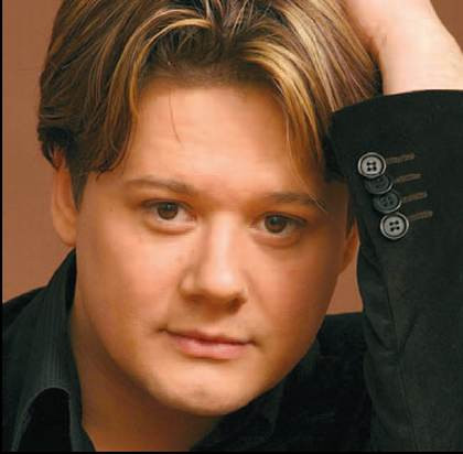 Vitezomanul Fuego. Cantaretul, prins de politisti gonind prin Capitala cu 103 de kilometri la ora