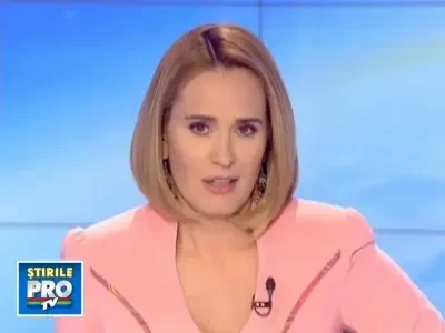 Colectia Galliano, prezentata intr-un show inspirat din filmele lui Chaplin