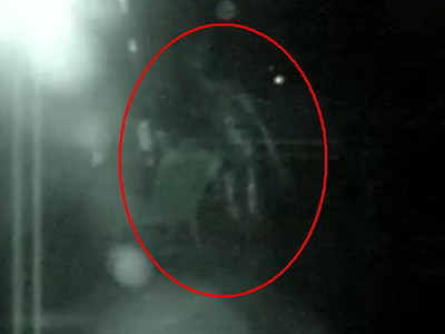 Revista presei: Extraterestrii au ajuns pe Pamant! I-a adus sonda Hayabusa!