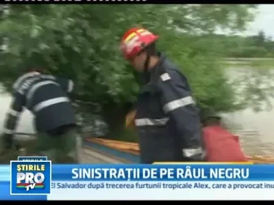 Un sat din Covasna, acoperit de ape