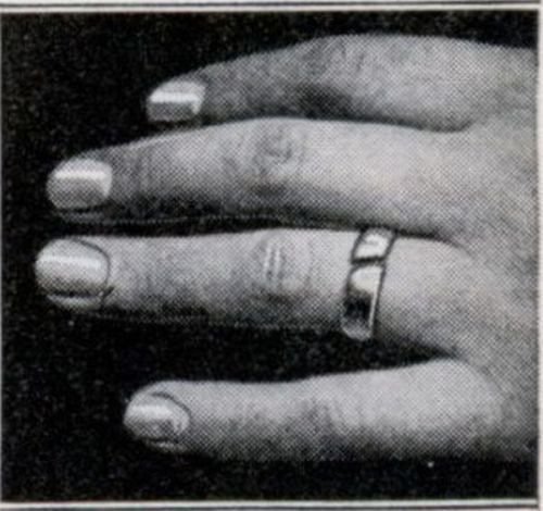 A fost ceruta in casatorie chiar pe patinoarul din centrul Galatiului