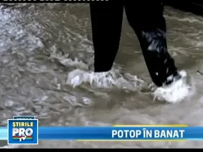 Caras Severin: a plouat intr-o ora cat intr-un an! Doi oameni au murit