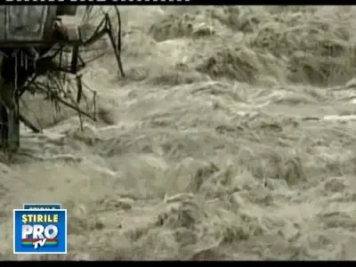 Dorohoi a fost inundat din nou. Disperarea oamenilor a devenit resemnare