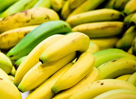 Exportam de doua ori mai multe banane decat morcovi si pepeni