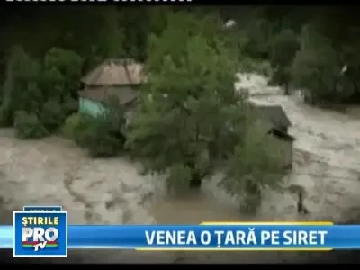 Disperare si panica! Siretul a atins cote alarmante. Evacuari de urgenta