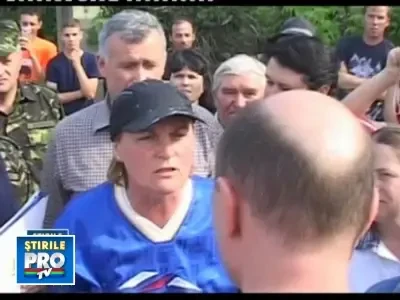 Basescu: Banii pentru sinistrati - ce se taie de la educatie si sanatate