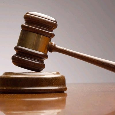 O alta bona, condamnata pentru maltratarea a doi copii aflati in grija ei