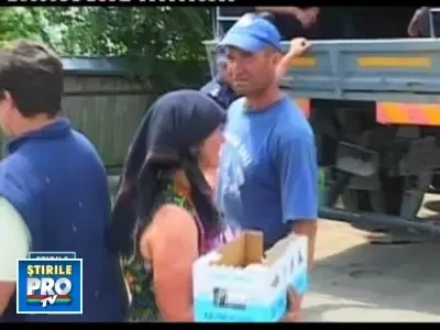Impresionati de drama sinistratilor, romanii le sar in ajutor