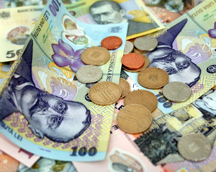 Romanii nu mai iau bani de la banci, apeleaza la camatari si la cunoscuti