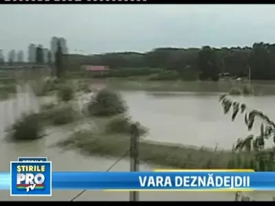 Ne asteapta ce-i mai rau! Nou Cod rosu de inundatii pe Prut si Siret