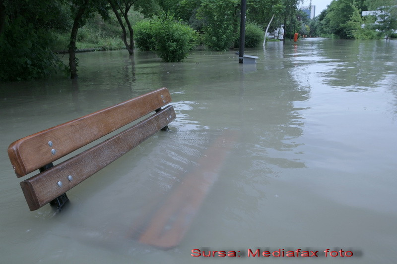 Amenintarea Dunarii: Galatiul, in pericol sa ajunga sub ape!