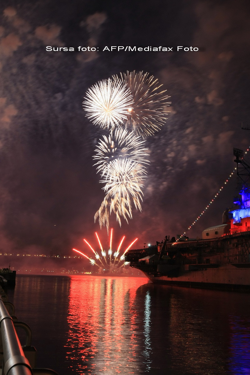 De 4 iulie, cerul Statelor Unite a stralucit intr-un urias joc de artificii