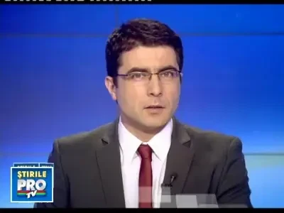 Doi ursuleti panda rosu asteapta sa-si faca debutul in lume