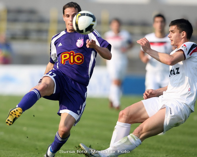 Cosmin Nastasie, de la FC Arges, imprumutat un an la Gloria Bistrita