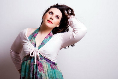 Fiica vitrega a lui Gheorghe Zamfir face dezvaluri la Happy Hour