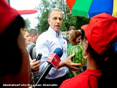 Geoana a facut safteaua unui vanzator de pepeni din Dabuleni