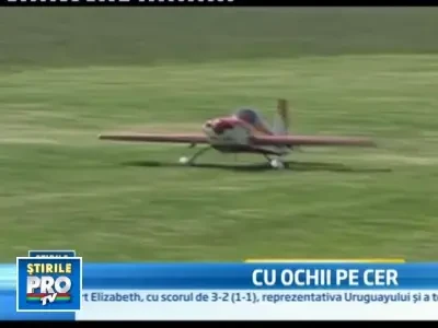 Pasionatii de aeromodele s-au duelat la Arad