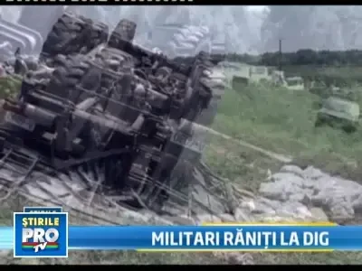 Salvatori in primejdie! Camion cu militari,plecat in misiune, s-a rasturnat