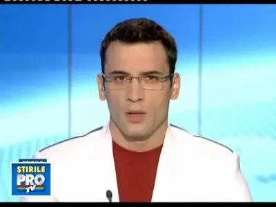 Socant! Mancata de viermi de vie, din cauza nepasarii familiei