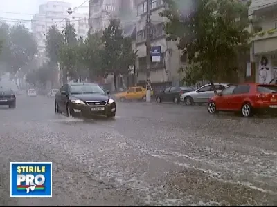 Van Damme de Bucuresti. S-a luat la