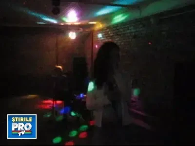 "A fost un dans". Piesa dedicata de o tanara admiratoare Madalinei Manole