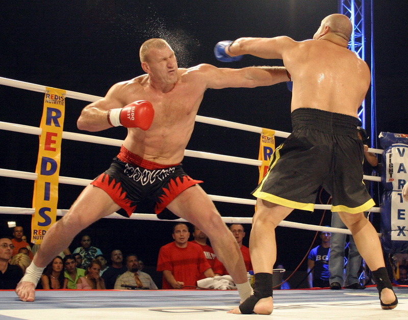 Batalia Balcanilor - vezi programul galei de vineri seara