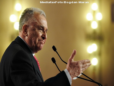 Ion Iliescu: Buna sedinta PE privind Romania, lamentabila prestatia Monicai Macovei