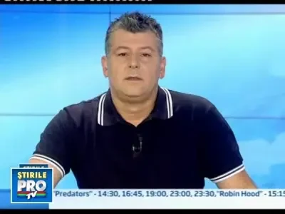 Flacari uriase au pustiit o casa din Craiova