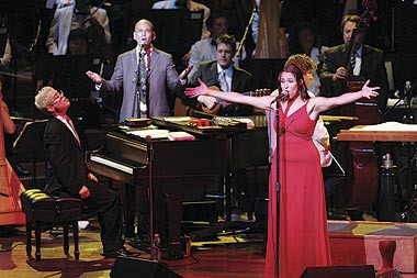 Pink Martini a facut show in Capitala! Astazi canta Gary Moore