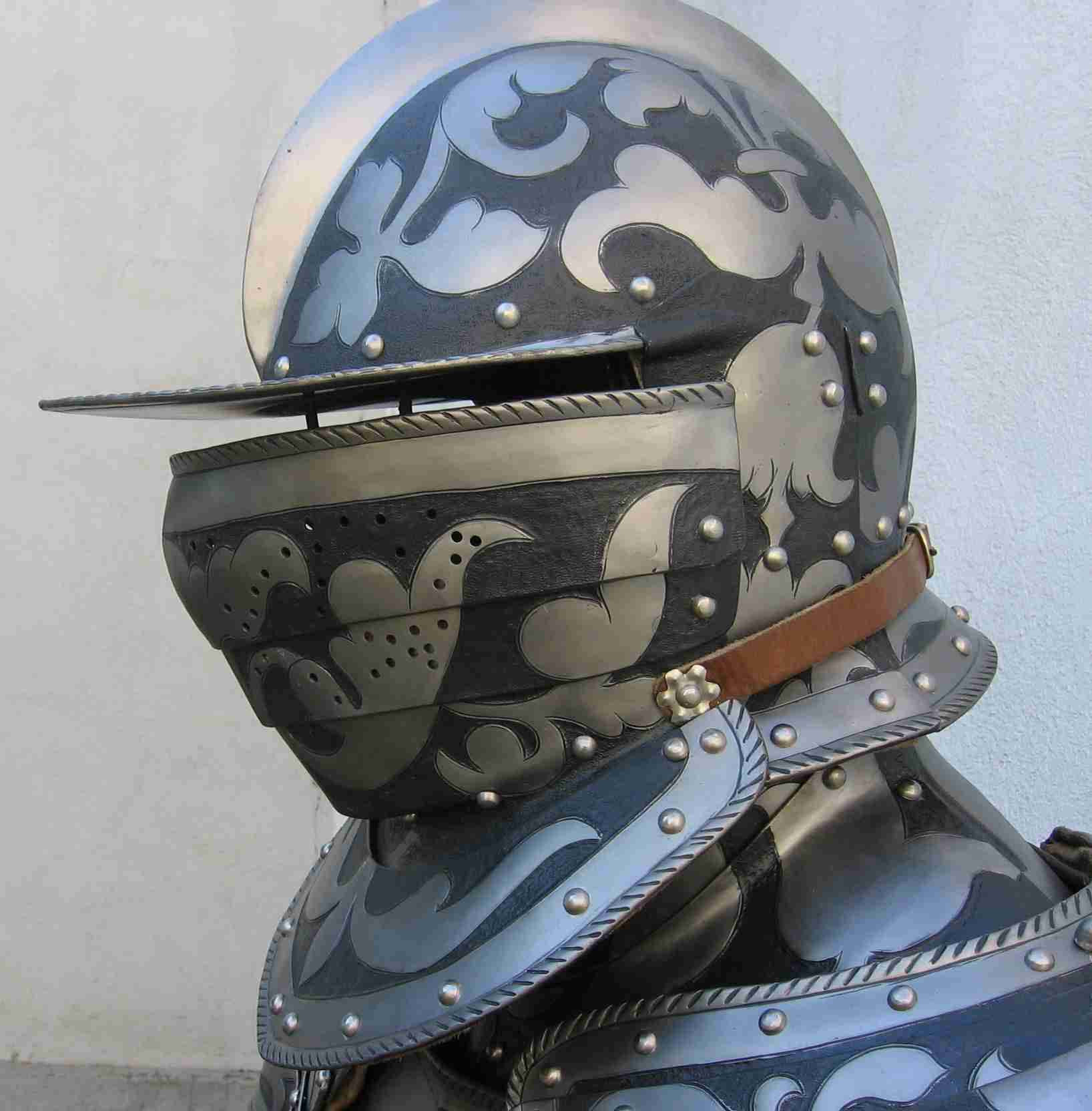 "Cavalerul inflamabil"! A luat foc din greseala, la un spectacol medieval