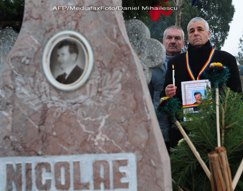 Cat va dura analiza ADN-ului sotilor Ceausescu? Luni de zile, spun expertii