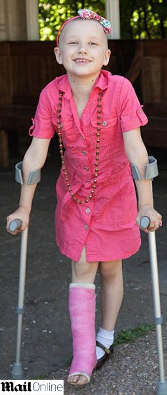 Miracol! O fetita de 6 ani a scapat de cancer in doar trei ore. Afla cum