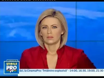 O bucata de gheata cazuta din cer le-a distrus casa!