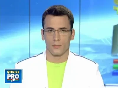 Pericol de explozie pe DN18B! Un TIR plin cu butelii s-a rasturnat