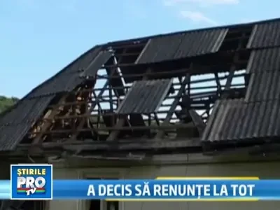 Si-a aruncat casa in aer si a asteptat sa moara, dar un trecator l-a salvat