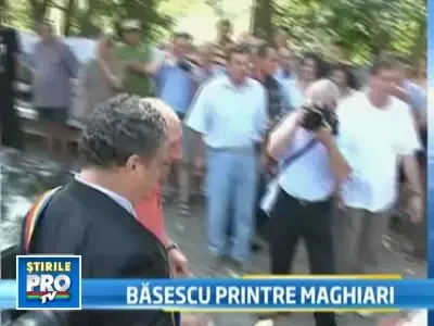 Basescu: Viziunea mea, autonomie egala pentru toti cetatenii romani