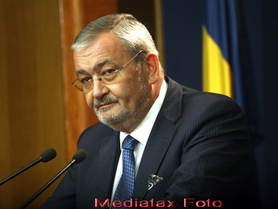 Vladescu:Impozitul minim,eliminat din octombrie si inlocuit cu cel forfetar