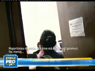 Fara disponibilizari, bugetarii ar putea ramane cu salariile micsorate