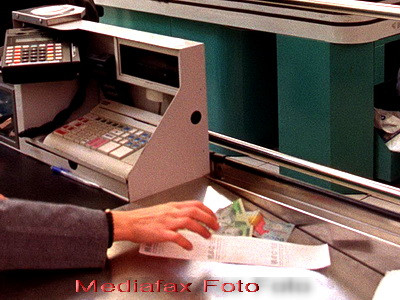 Magazinele emit 4 miliarde de bonuri fiscale anual. Cine le va numara?