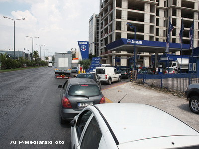 Criza se adanceste in Grecia! Protestele transportatorilor pun paie pe foc