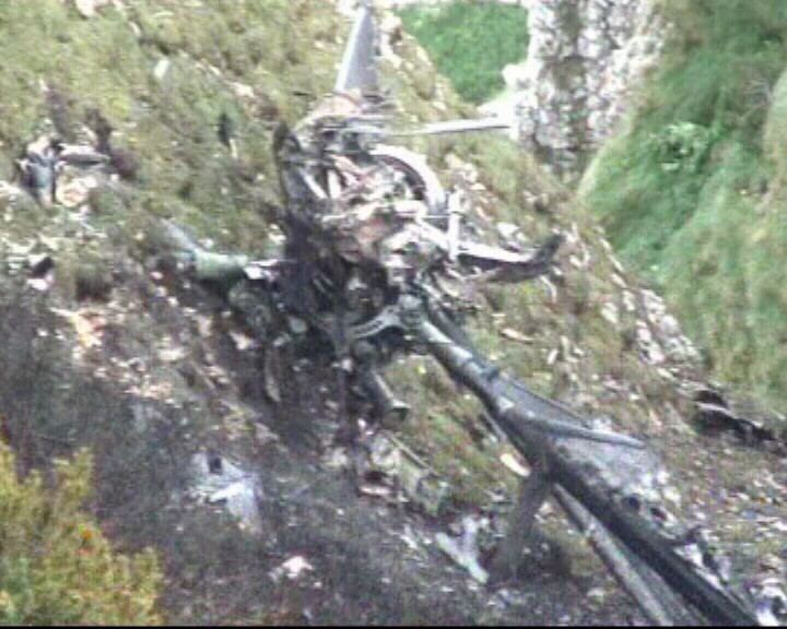 Cutia neagra a elicopterului prabusit in Bucegi nu a fost inca gasita