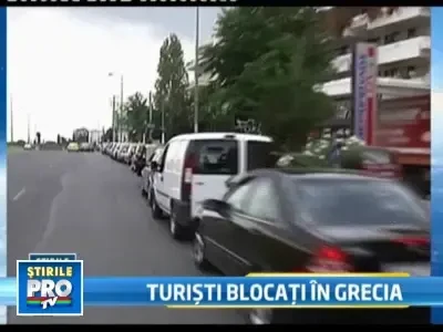 Peste 100.000 de turisti, inclusiv romani, afectati de greva din Grecia