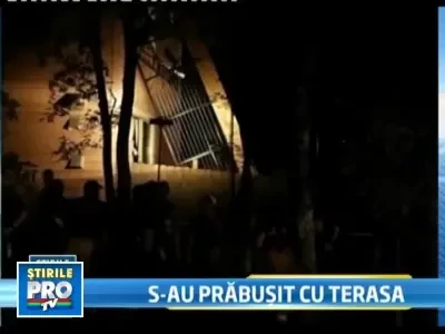 Petrecere cu final neasteptat: s-a prabusit balconul cu ei