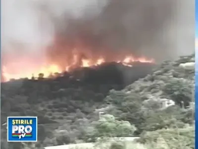 Grecia, lovita de ghinioane: incendiu pe insula Samos