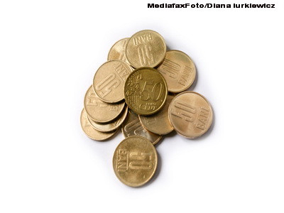 Angajatii din companiile de stat, cu salariile intregi. Ii ocoleste criza?